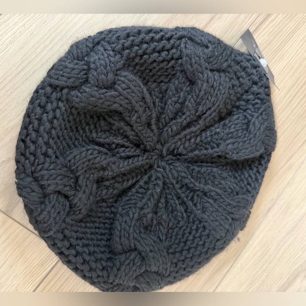 BA-BO Elegant Black Wool Blend Knit Beret